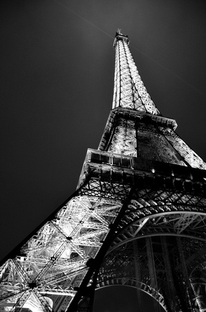 Monochrome Tour Eiffel